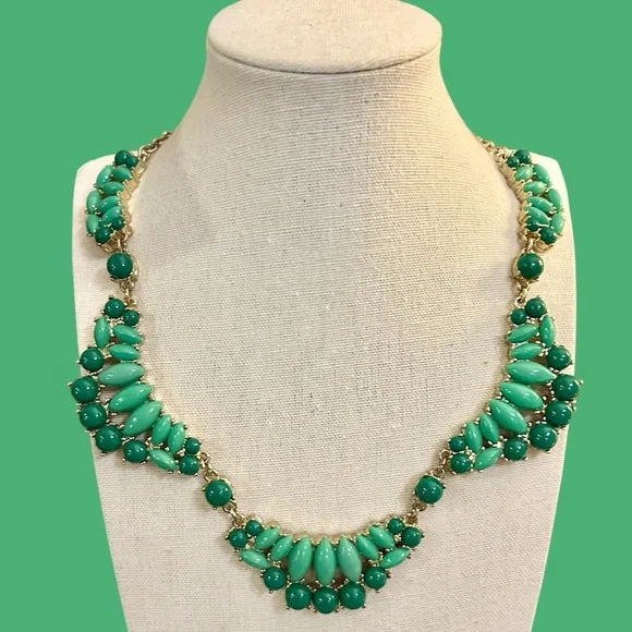 J. Crew Green Statement Collar Necklace EUC - Picture 1 of 8